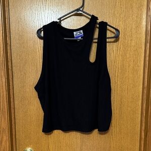 Basic Black 3 sleeve Tank Top